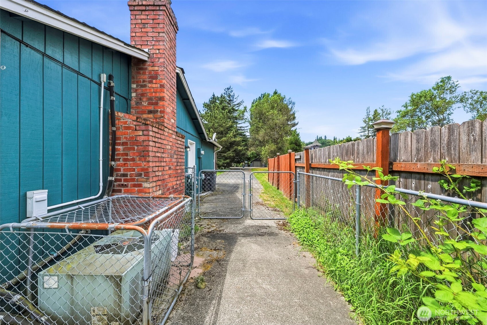 918 Celery Avenue