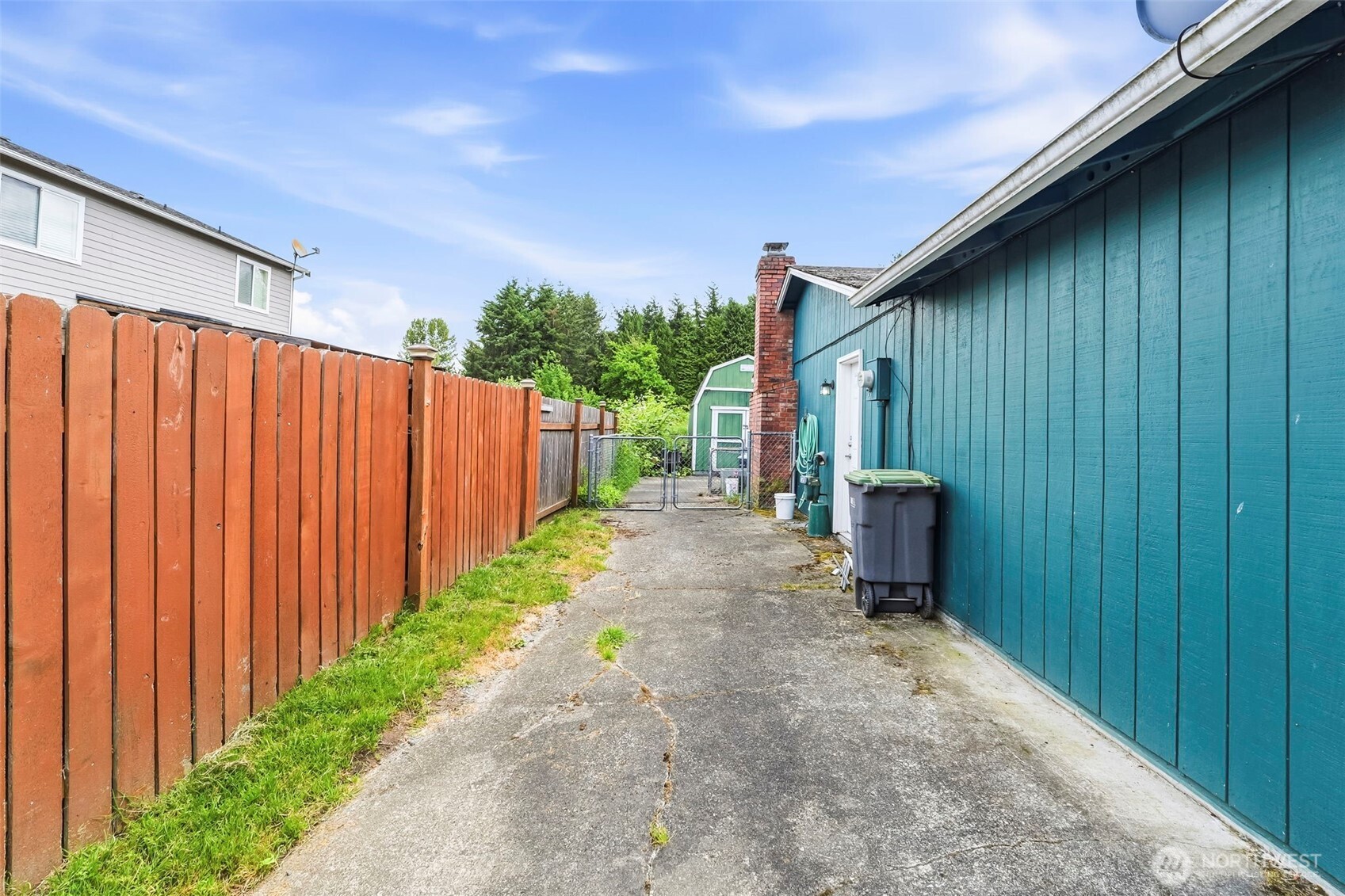 918 Celery Avenue