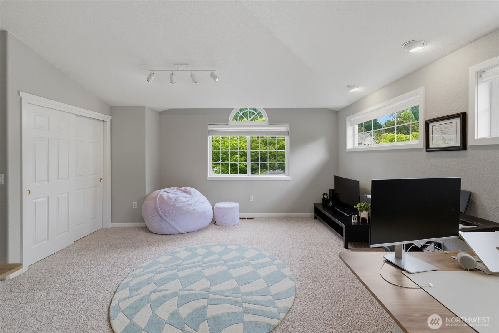 1404 Amber Boulevard SE