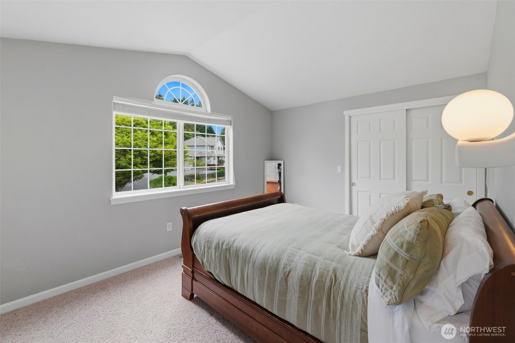 1404 Amber Boulevard SE