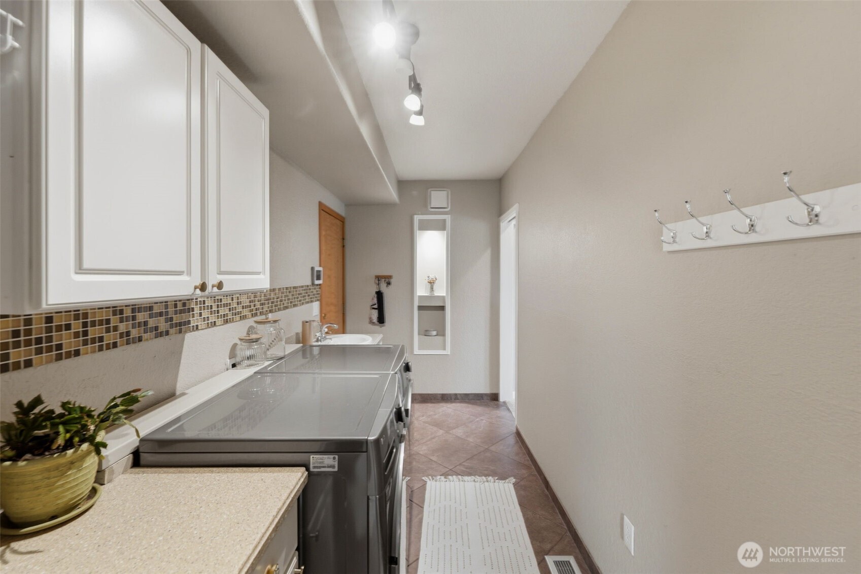 1404 Amber Boulevard SE