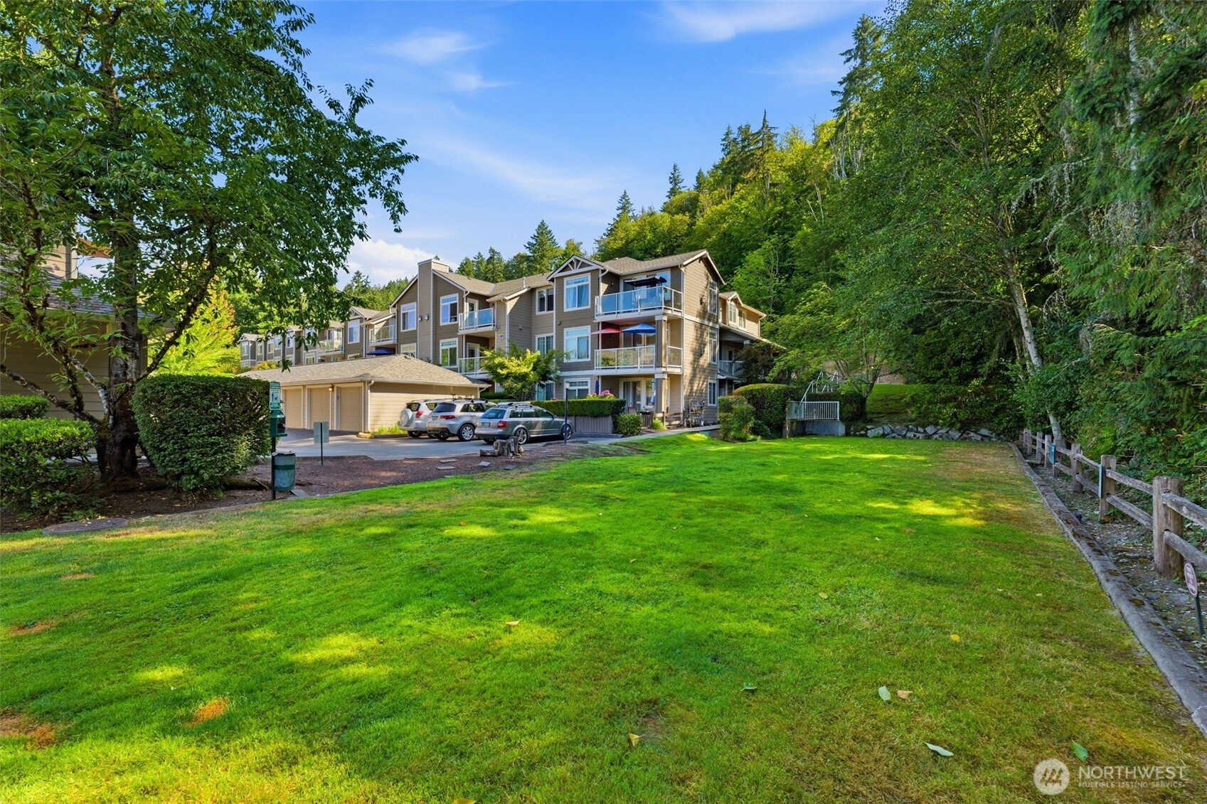 3500 E Lake Sammamish Parkway SE Unit: 3-103