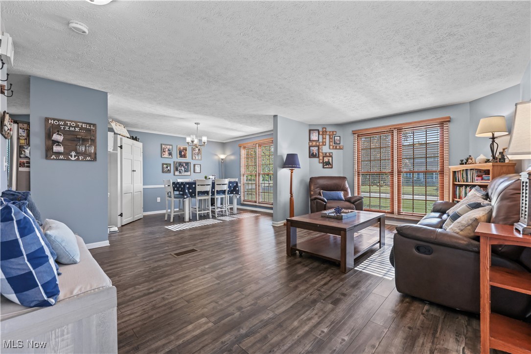 4216 Meadow Wood Lane