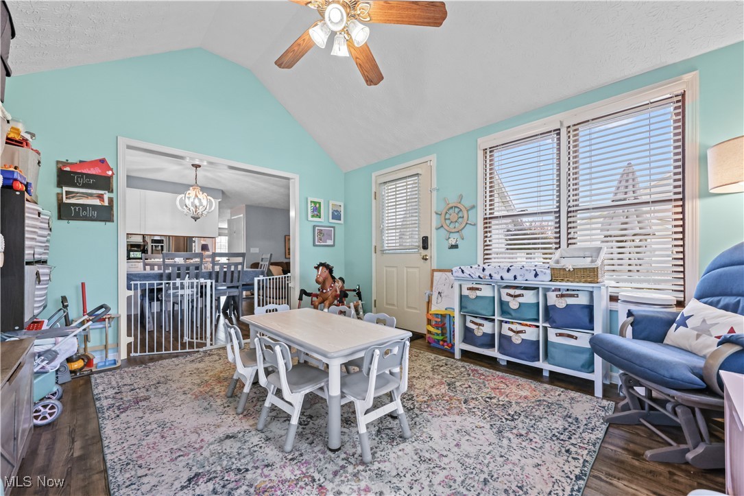 4216 Meadow Wood Lane