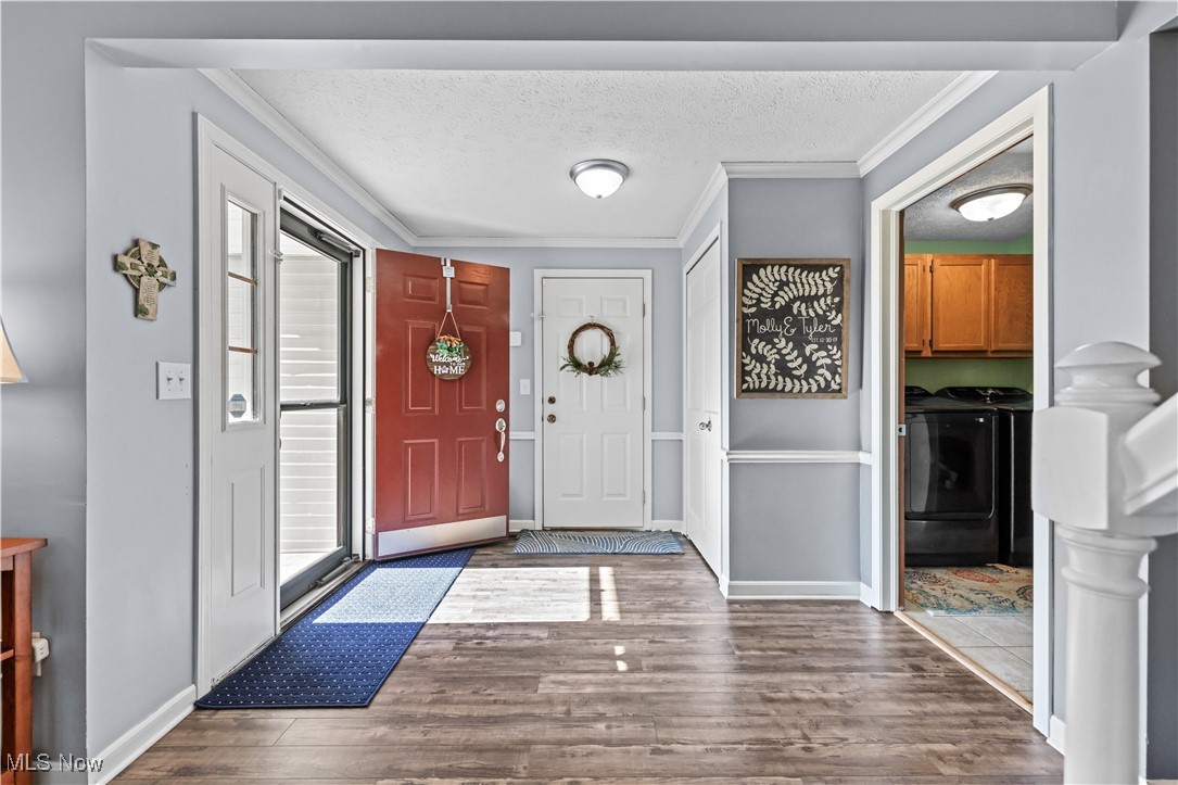 4216 Meadow Wood Lane