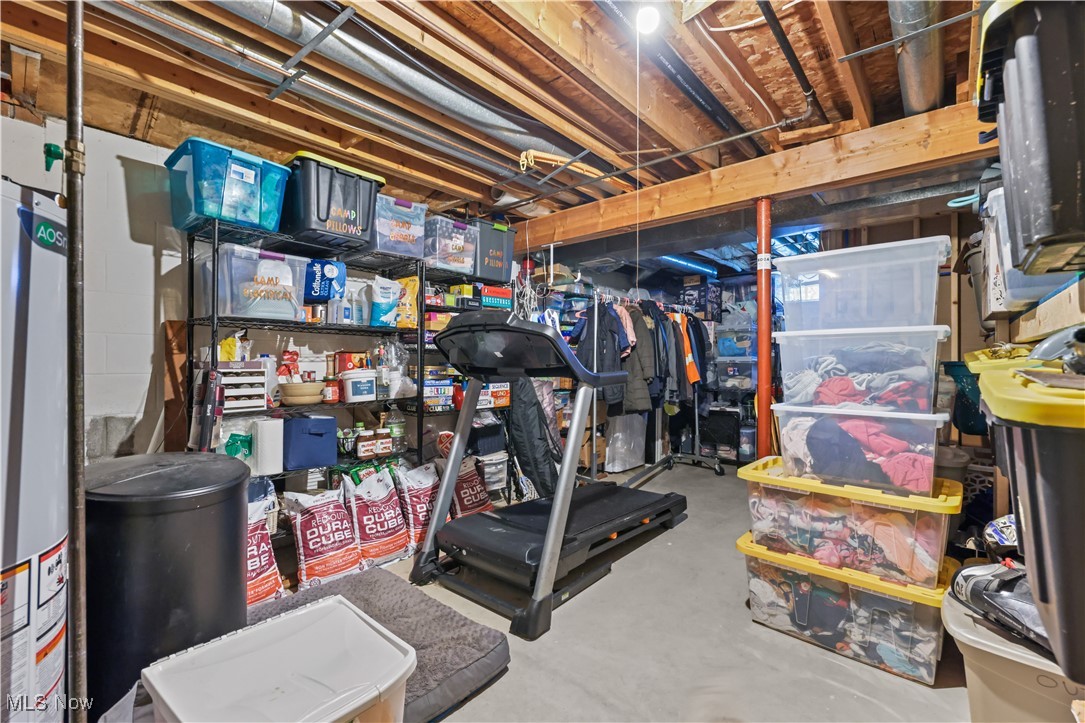 4216 Meadow Wood Lane