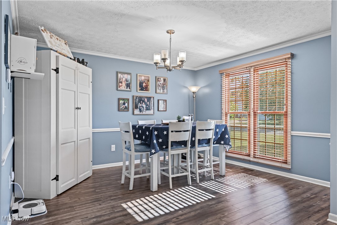 4216 Meadow Wood Lane