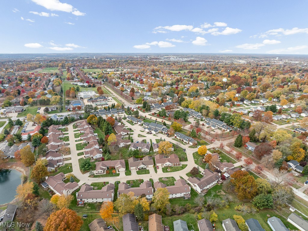 1033 Northford Court