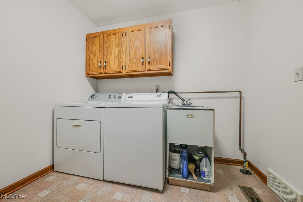 1033 Northford Court