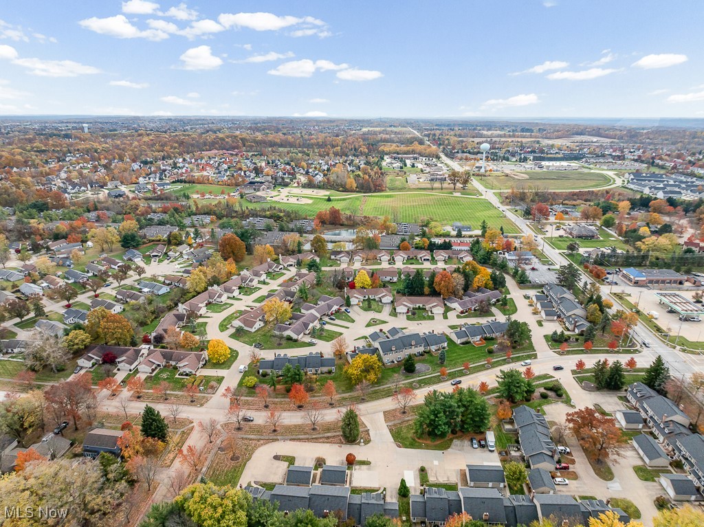 1033 Northford Court