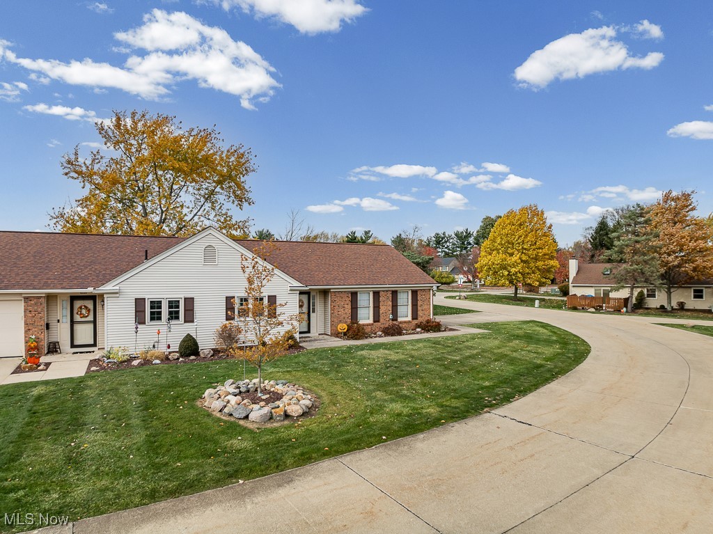 1033 Northford Court