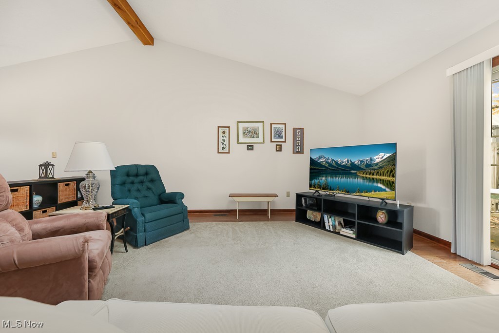 1033 Northford Court