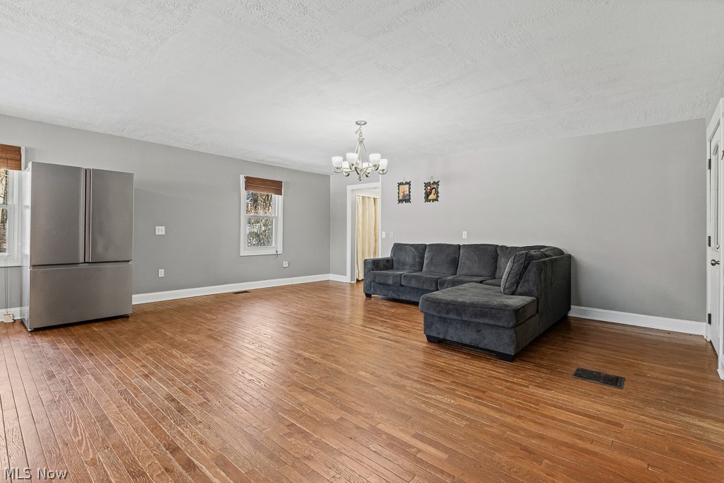 81 Cherry Drive NW