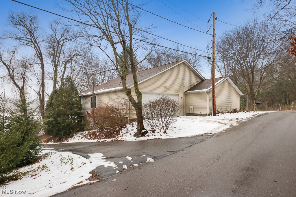 81 Cherry Drive NW