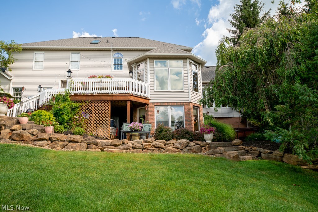 1998 E Hines Hill Road