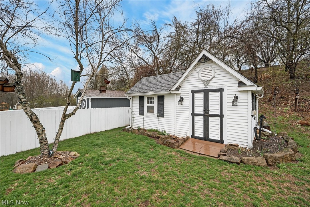 551 Picadilly Circle