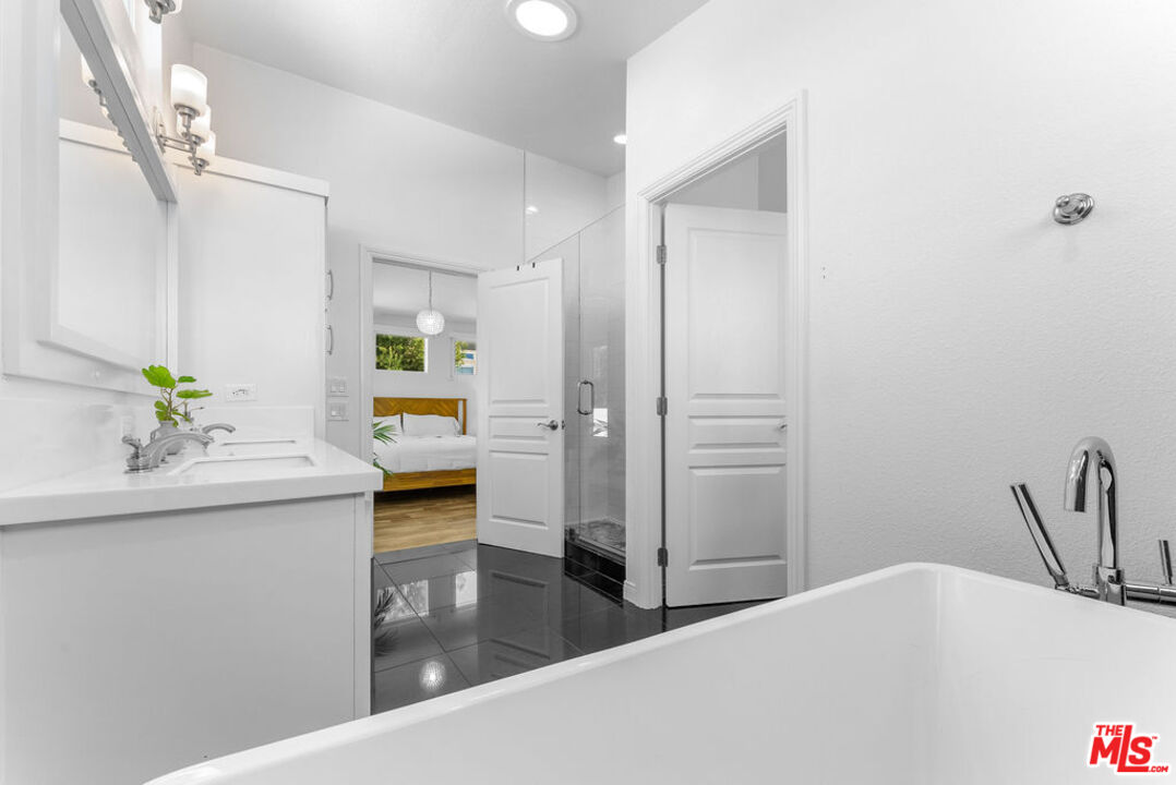 29500 Heathercliff Rd Unit: 70