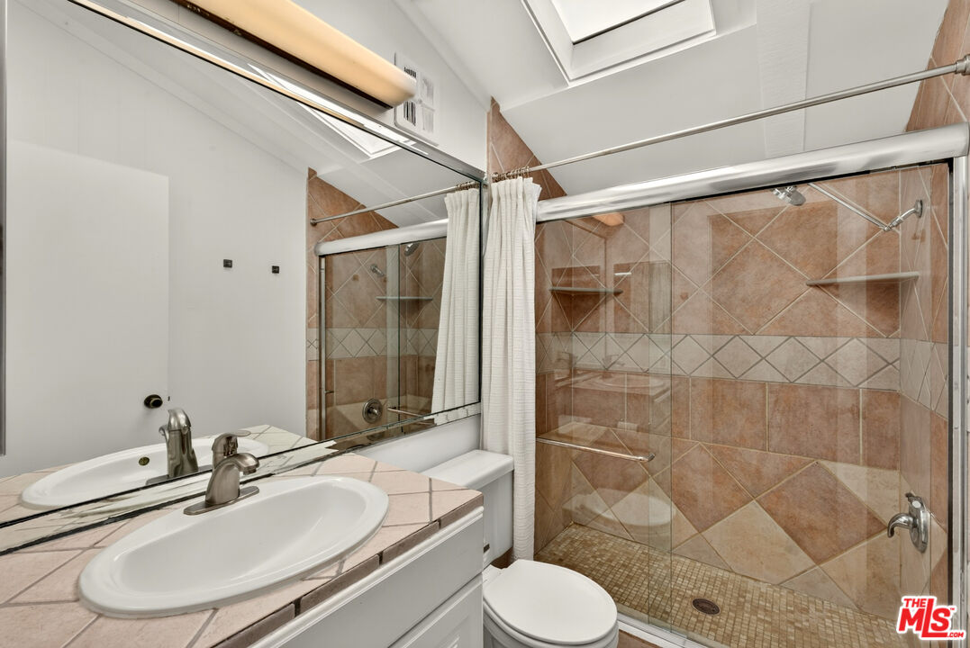 29500 Heathercliff Rd Unit: 6