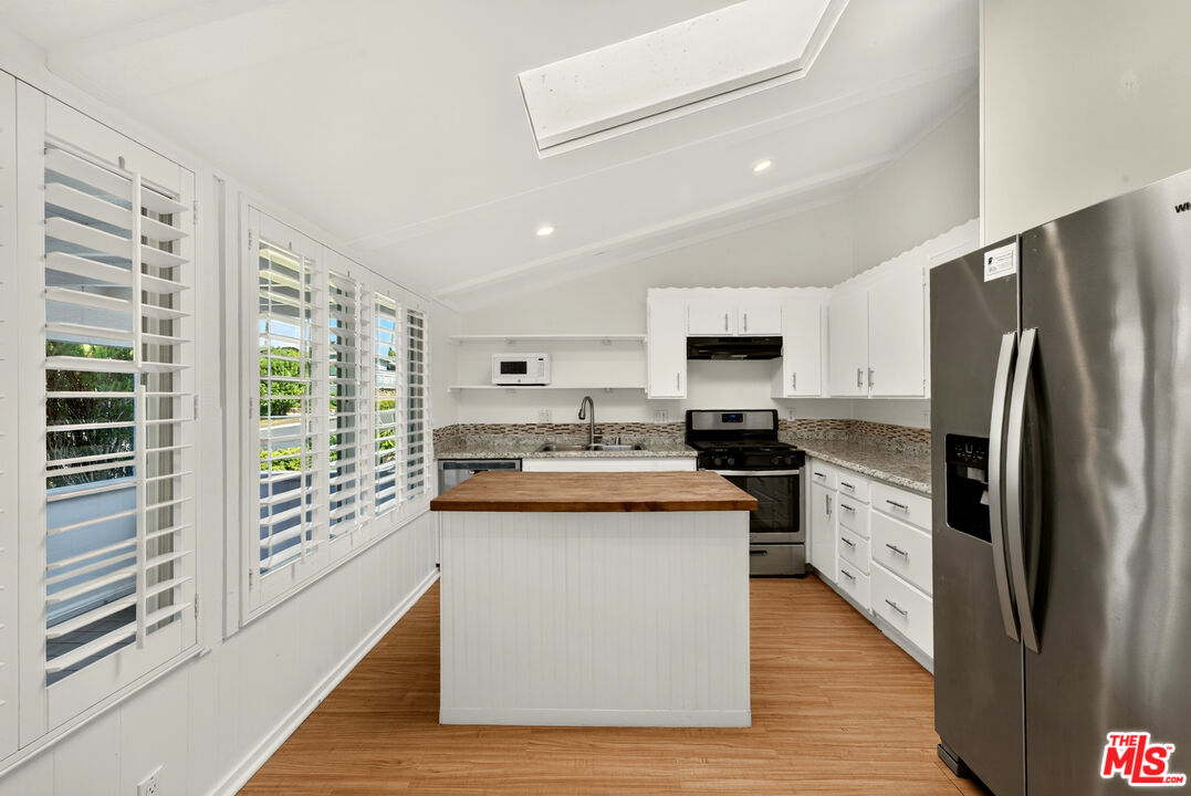 29500 Heathercliff Rd Unit: 6