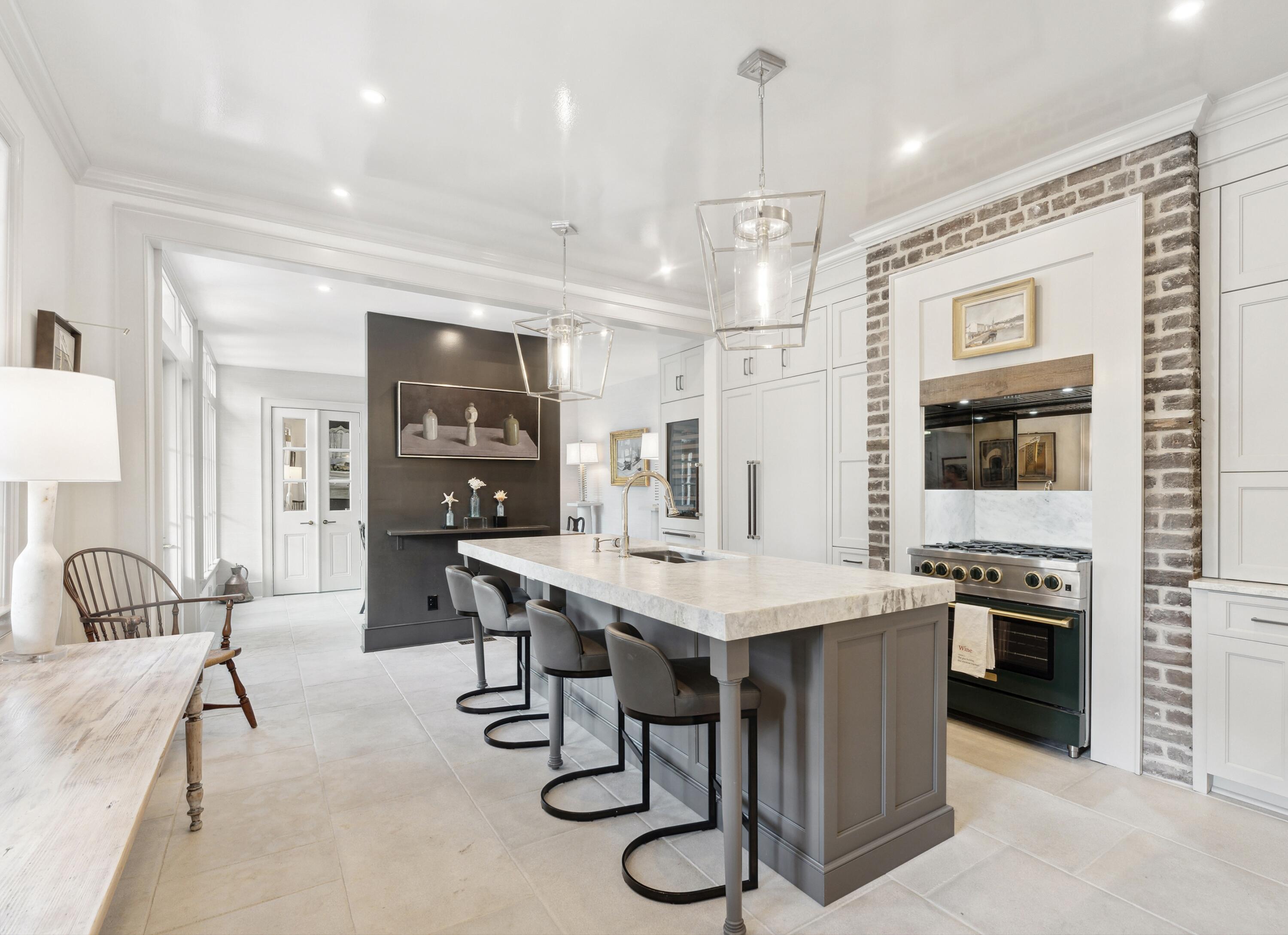 5 & 5 1/2 Alexander Street