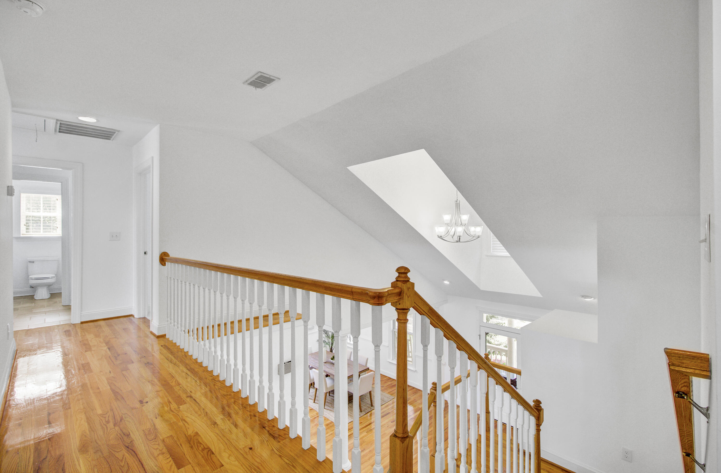 470 Commonwealth Road