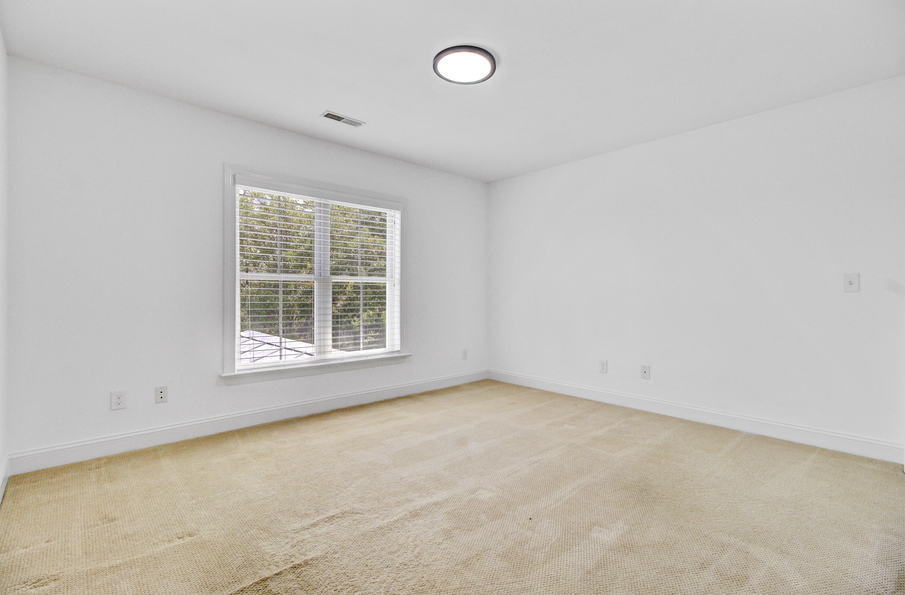 470 Commonwealth Road