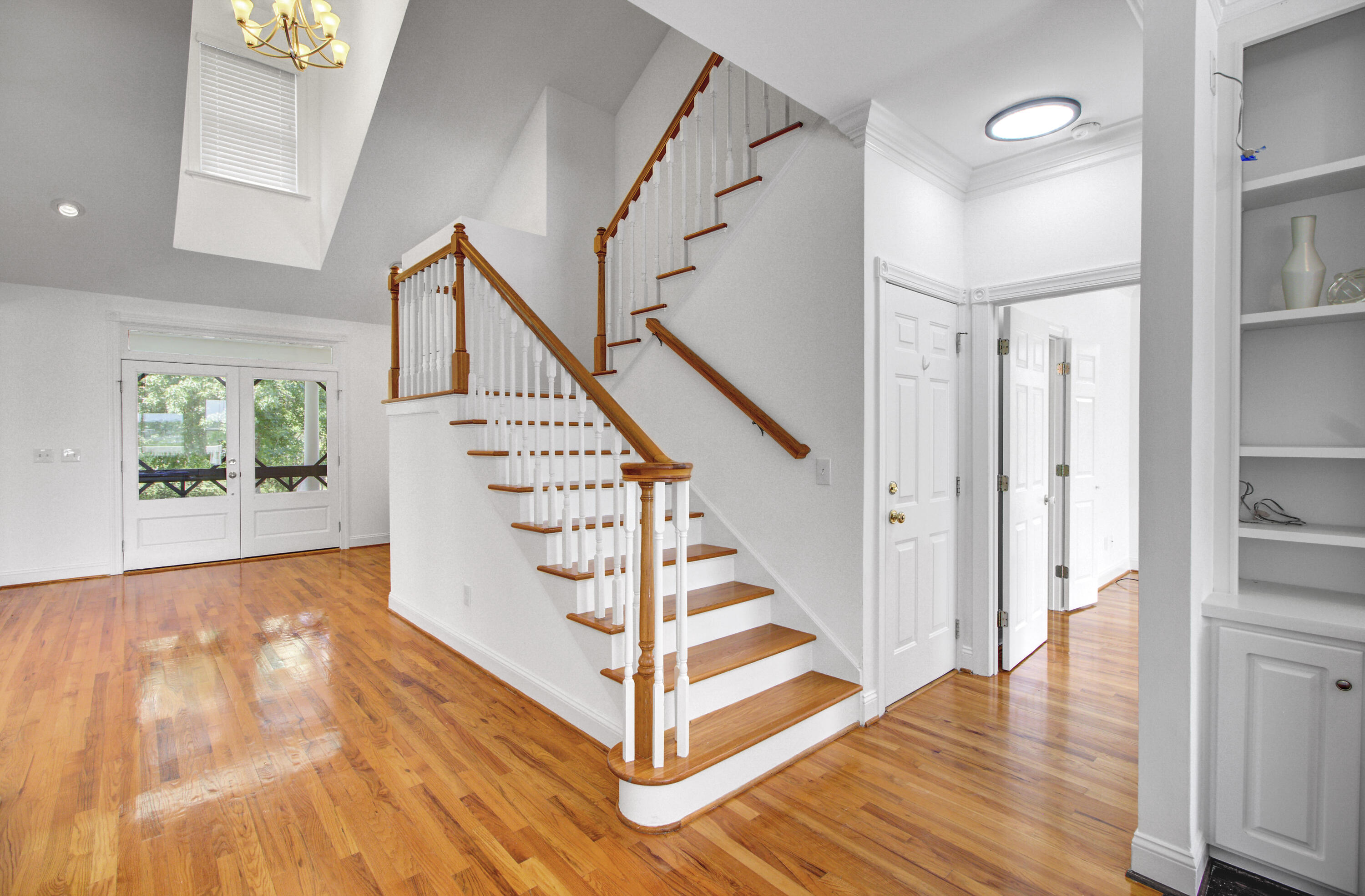470 Commonwealth Road