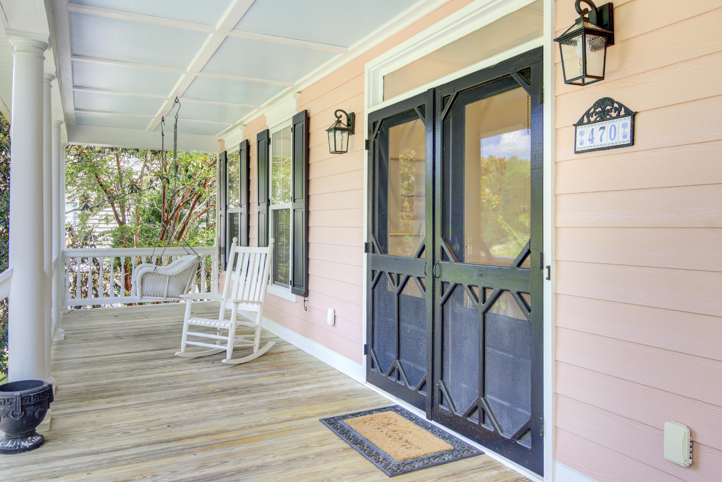 470 Commonwealth Road