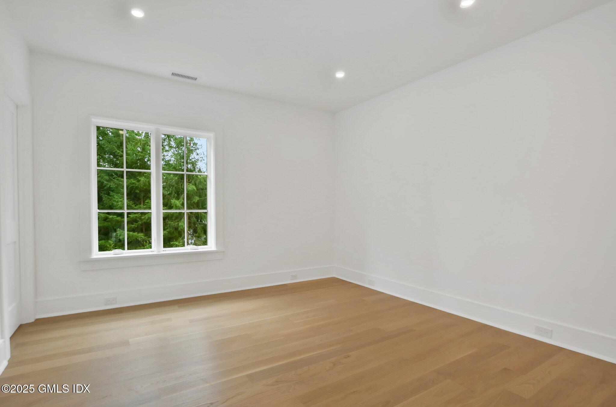 8 Fado Lane