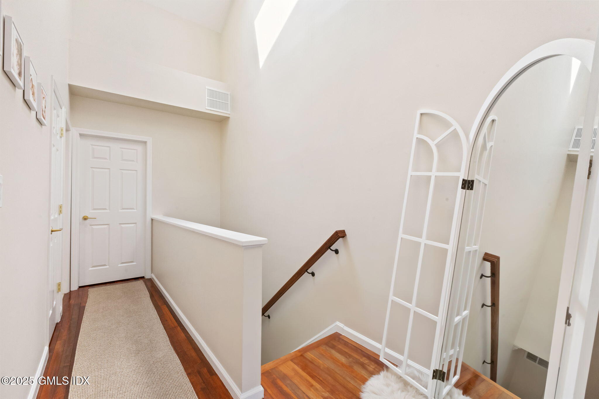 104 W River, 104