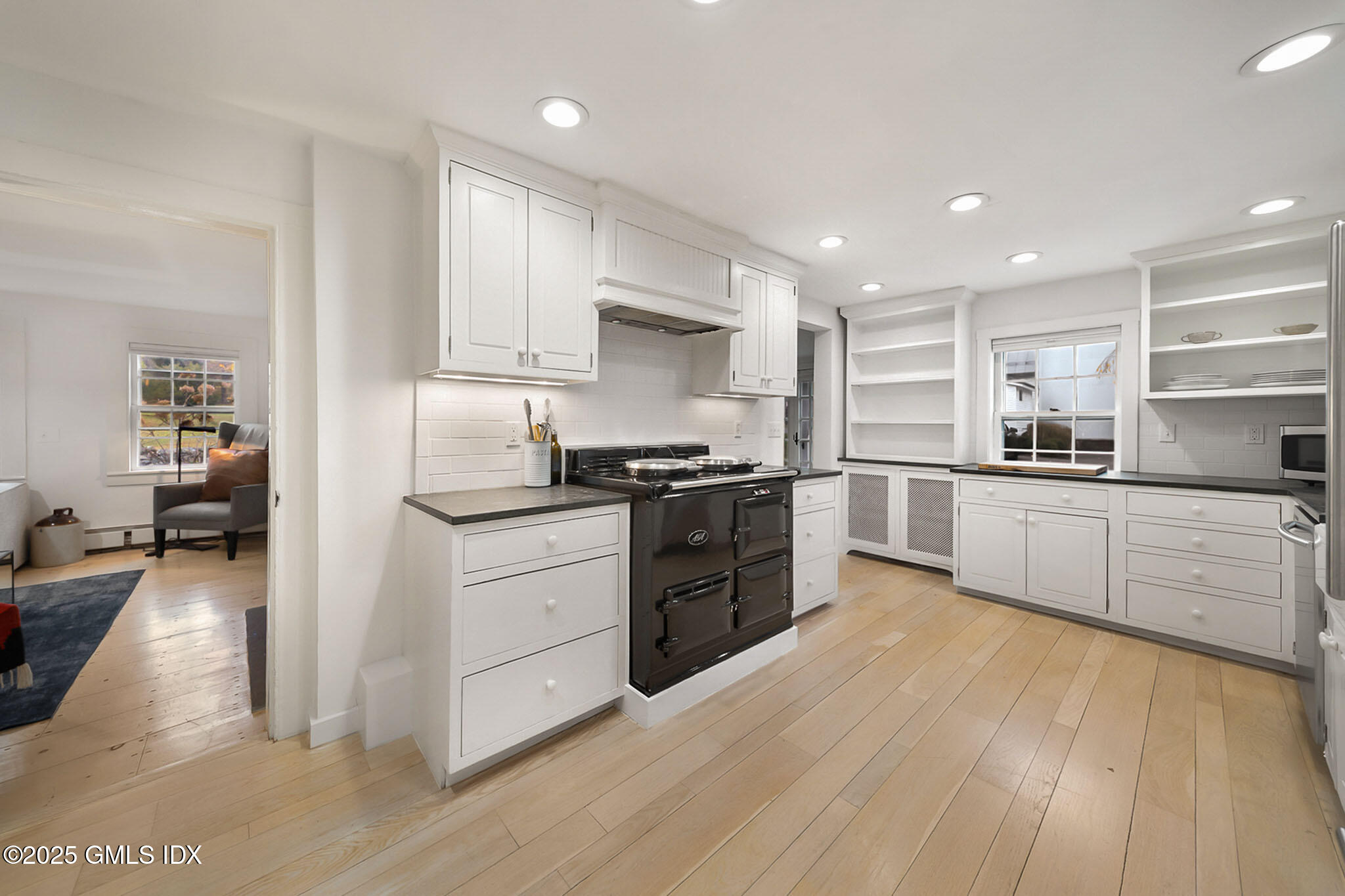 45 Burying Hill Road Cottage