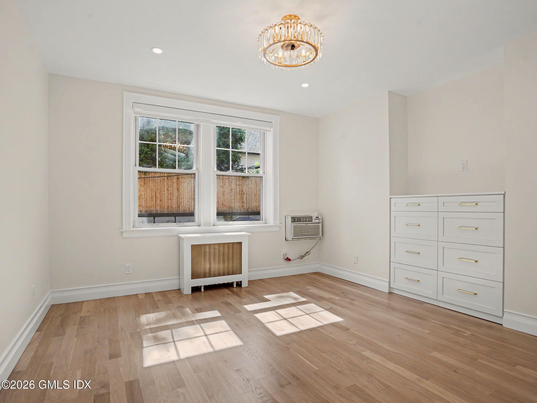 169 Mason Street APT 1G