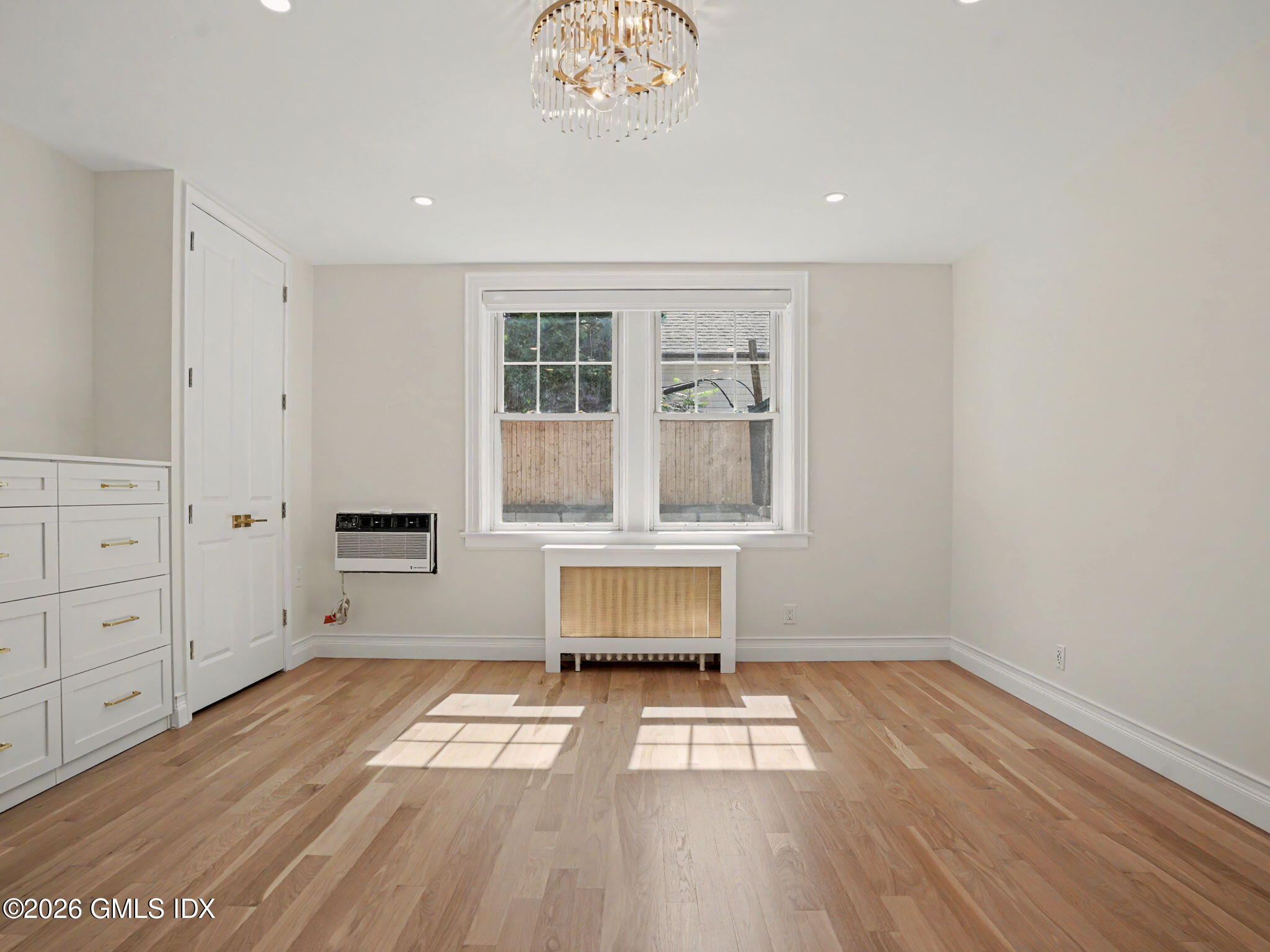 169 Mason Street APT 1G