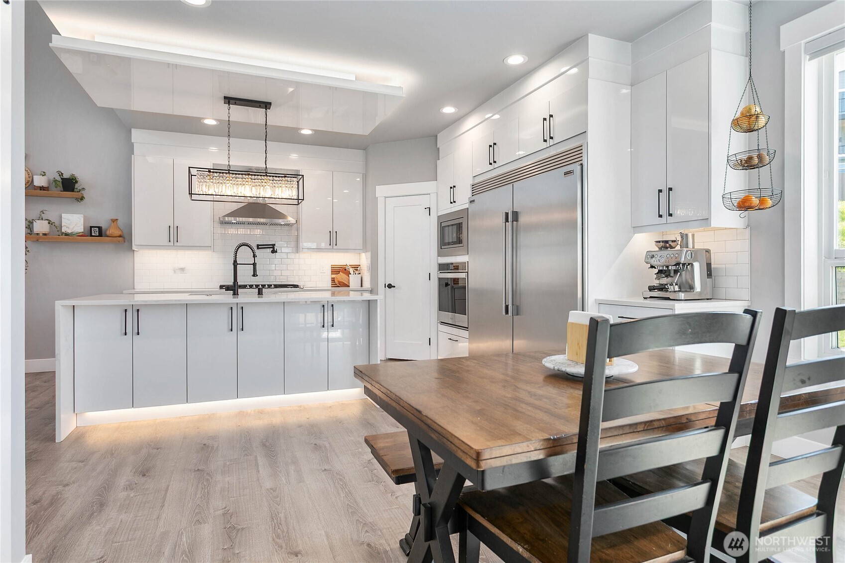 6209 Fernridge Court
