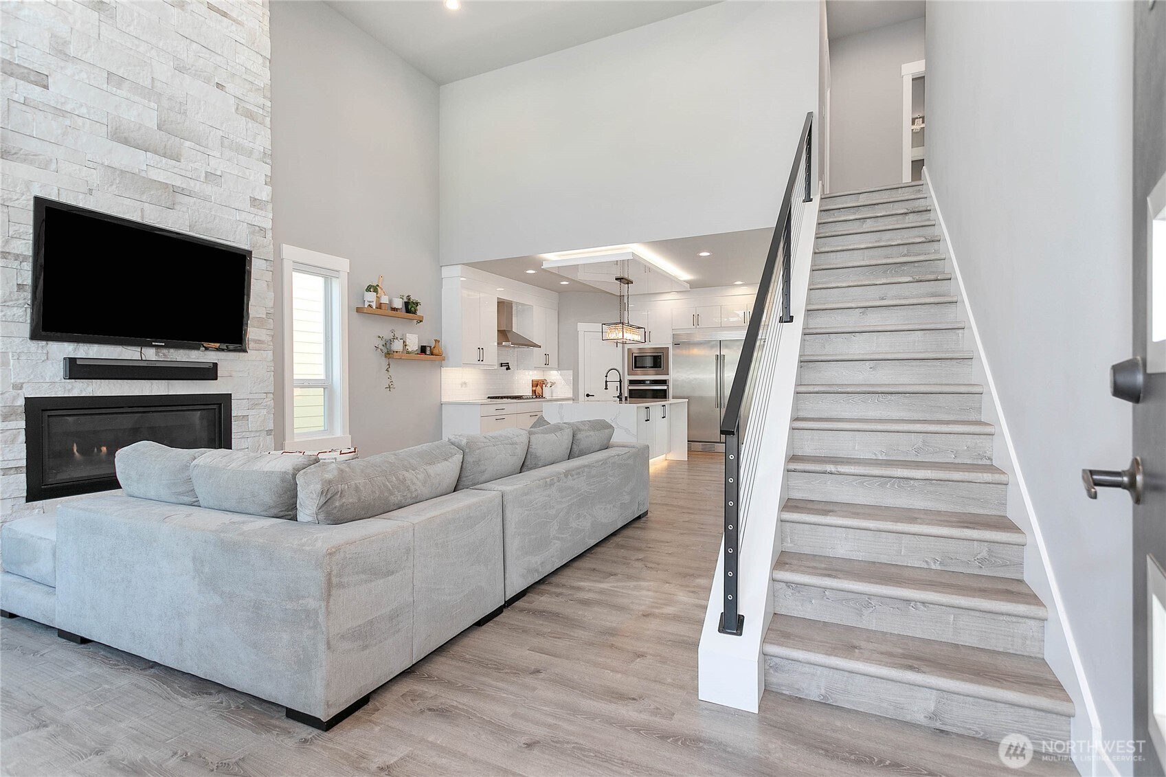 6209 Fernridge Court