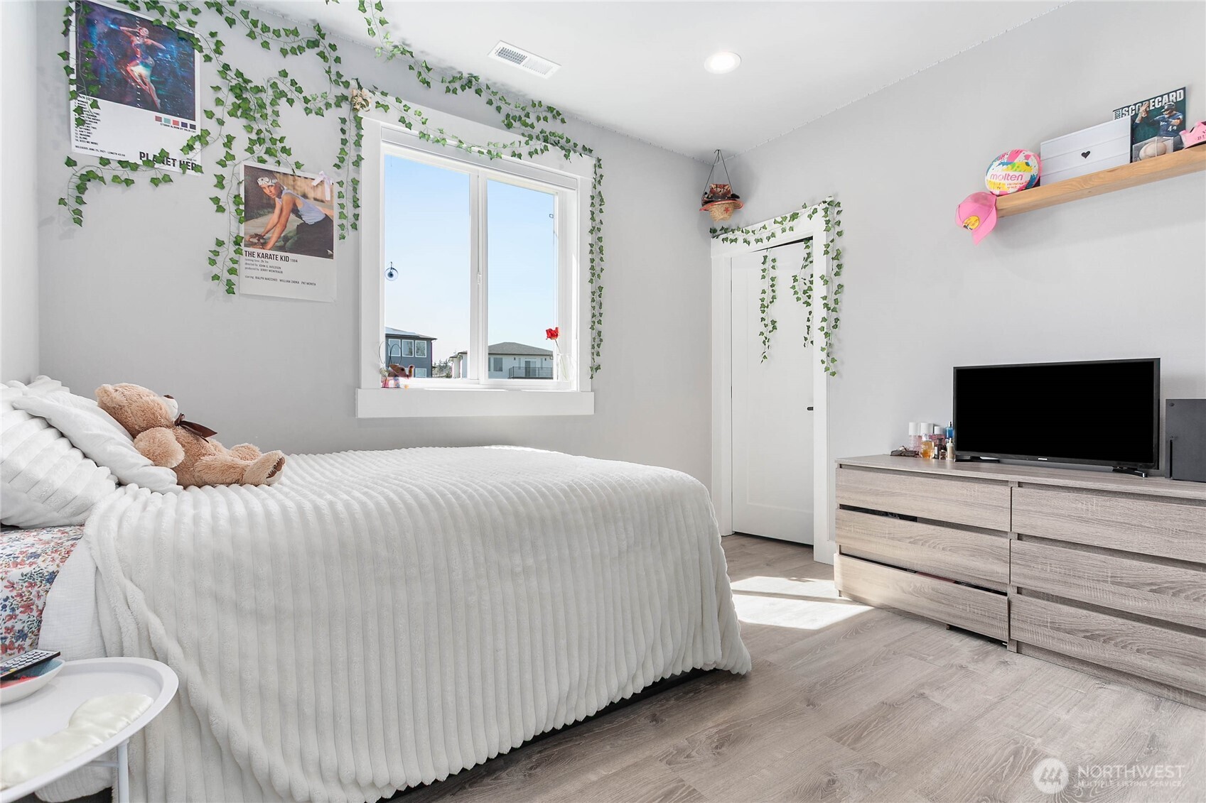 6209 Fernridge Court