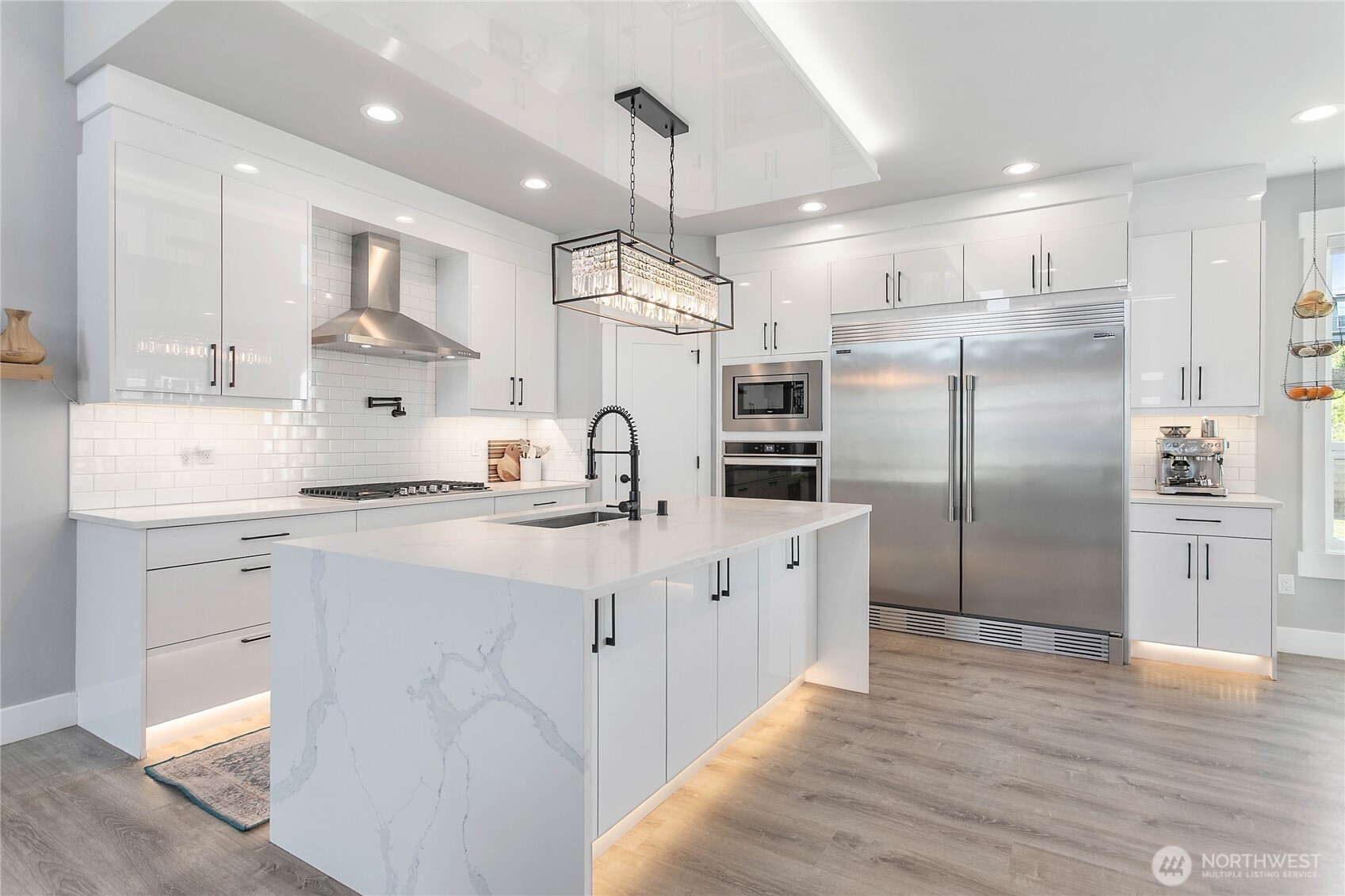 6209 Fernridge Court