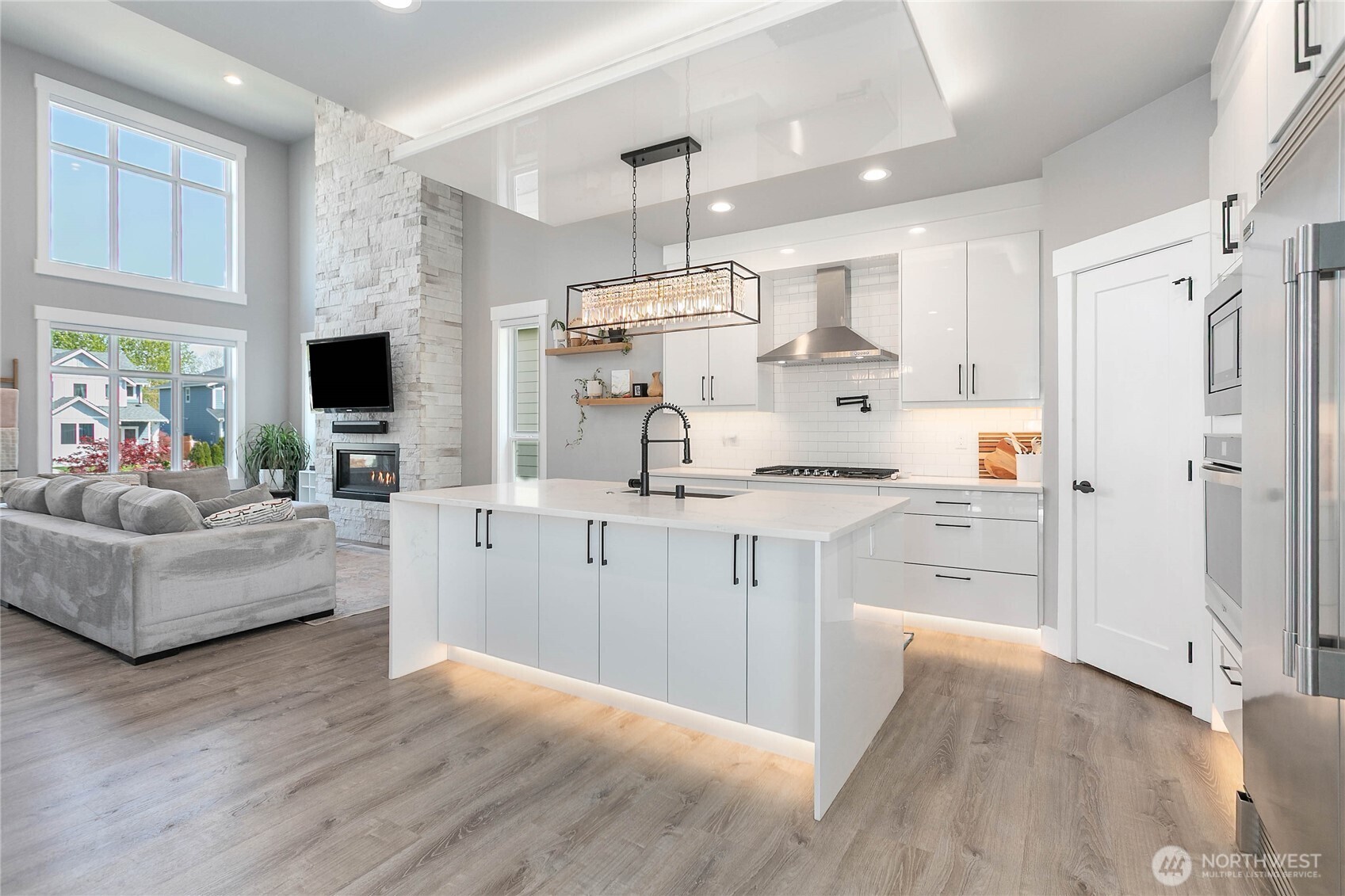 6209 Fernridge Court