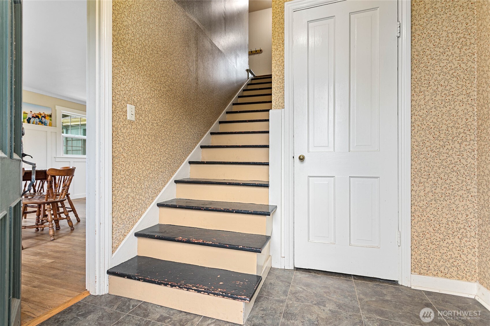 5956 Guide Meridian