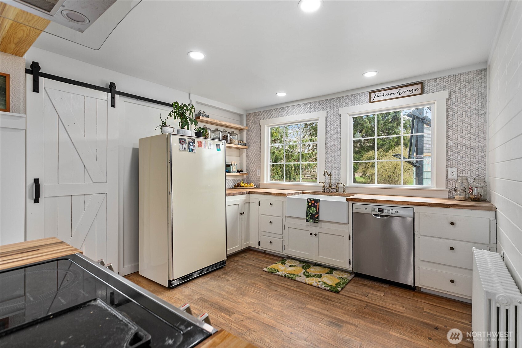 5956 Guide Meridian