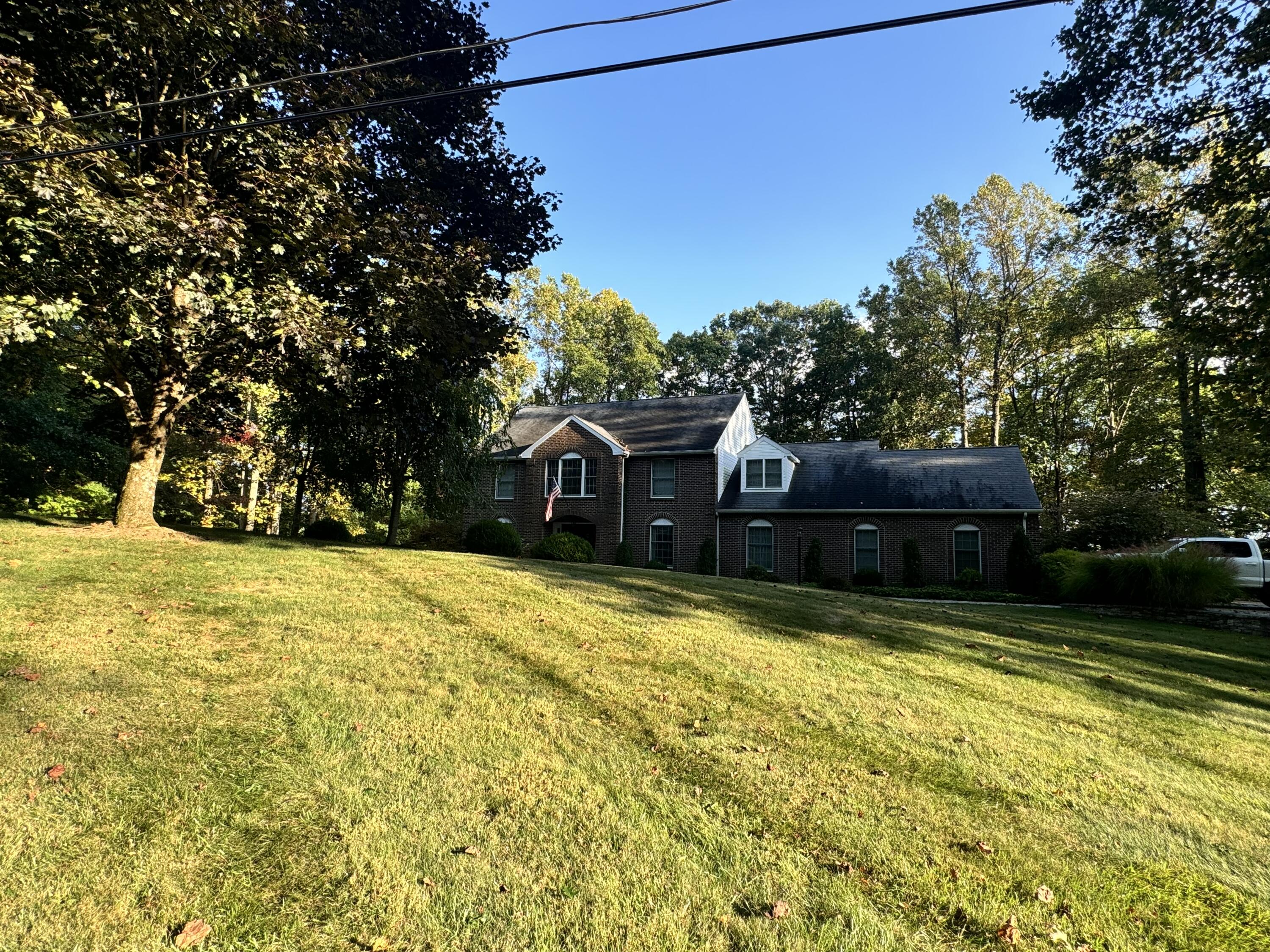423 Dominick Cir