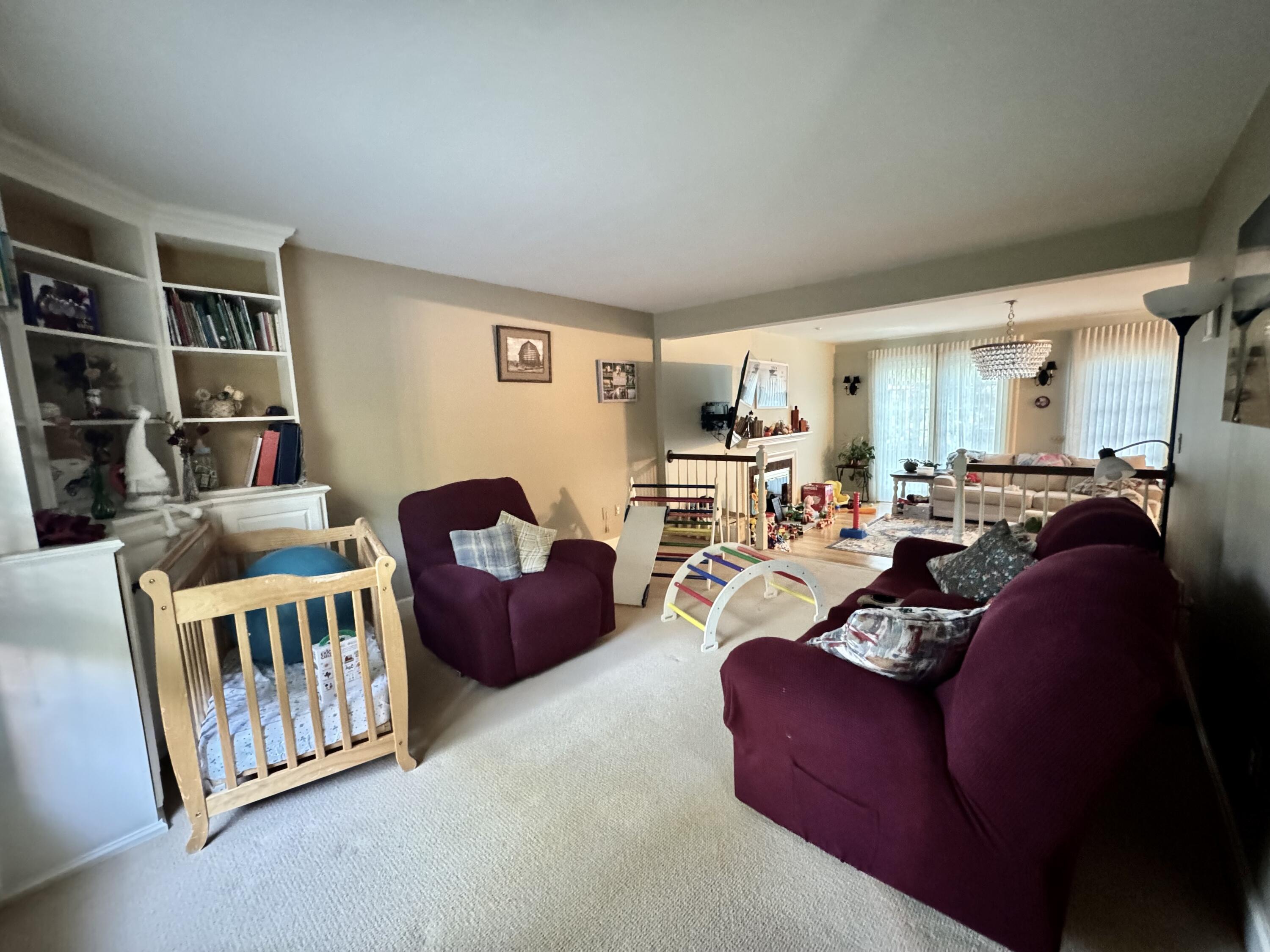 423 Dominick Cir