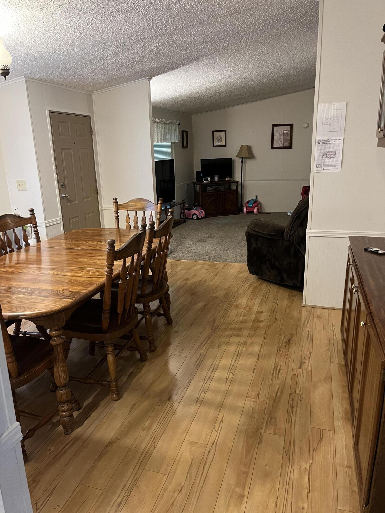 323 Town Mountain Rd