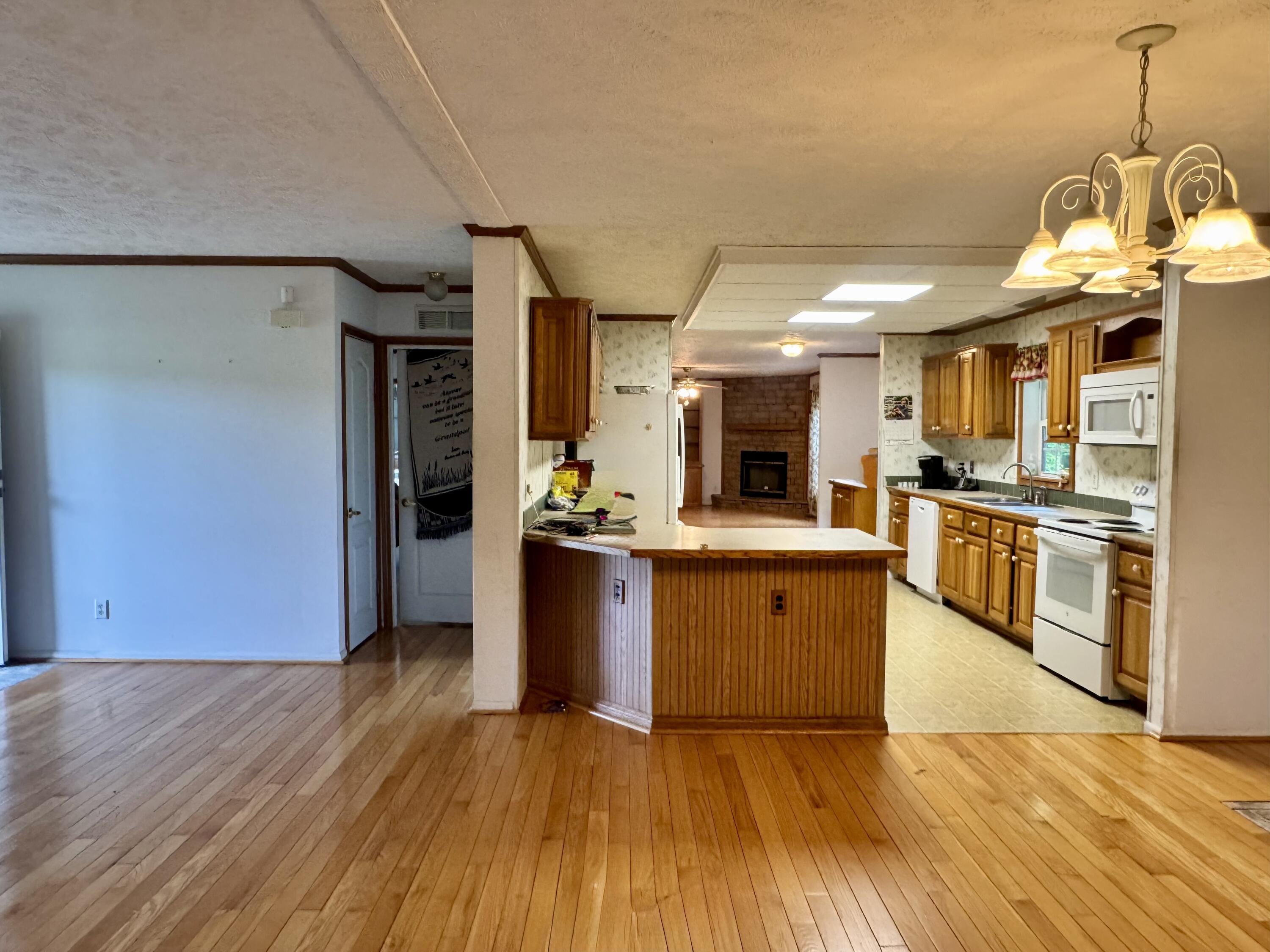 1655 Hominy Falls Rd