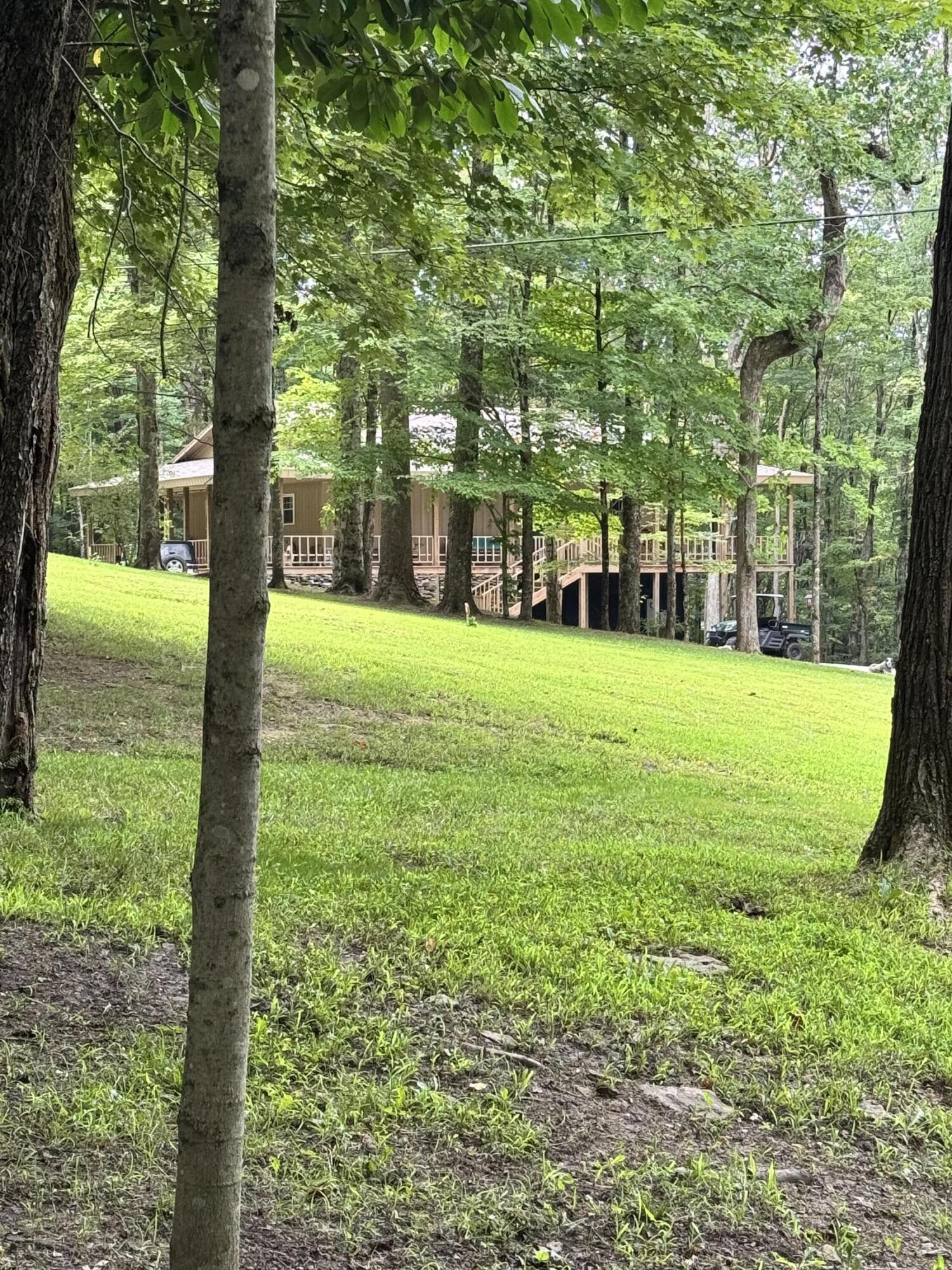 854 Coggins RD