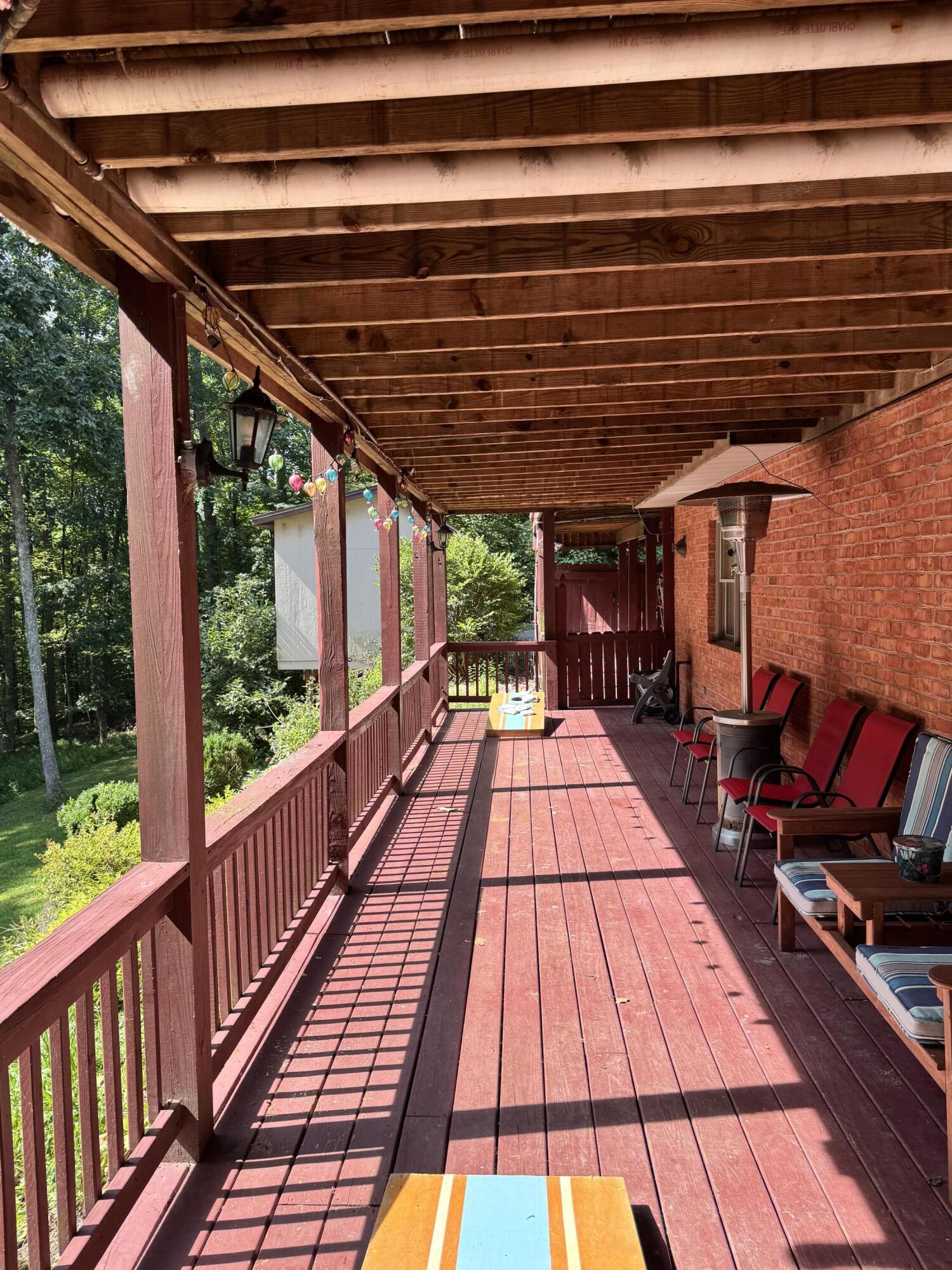 310 Chestnut Hill Rd