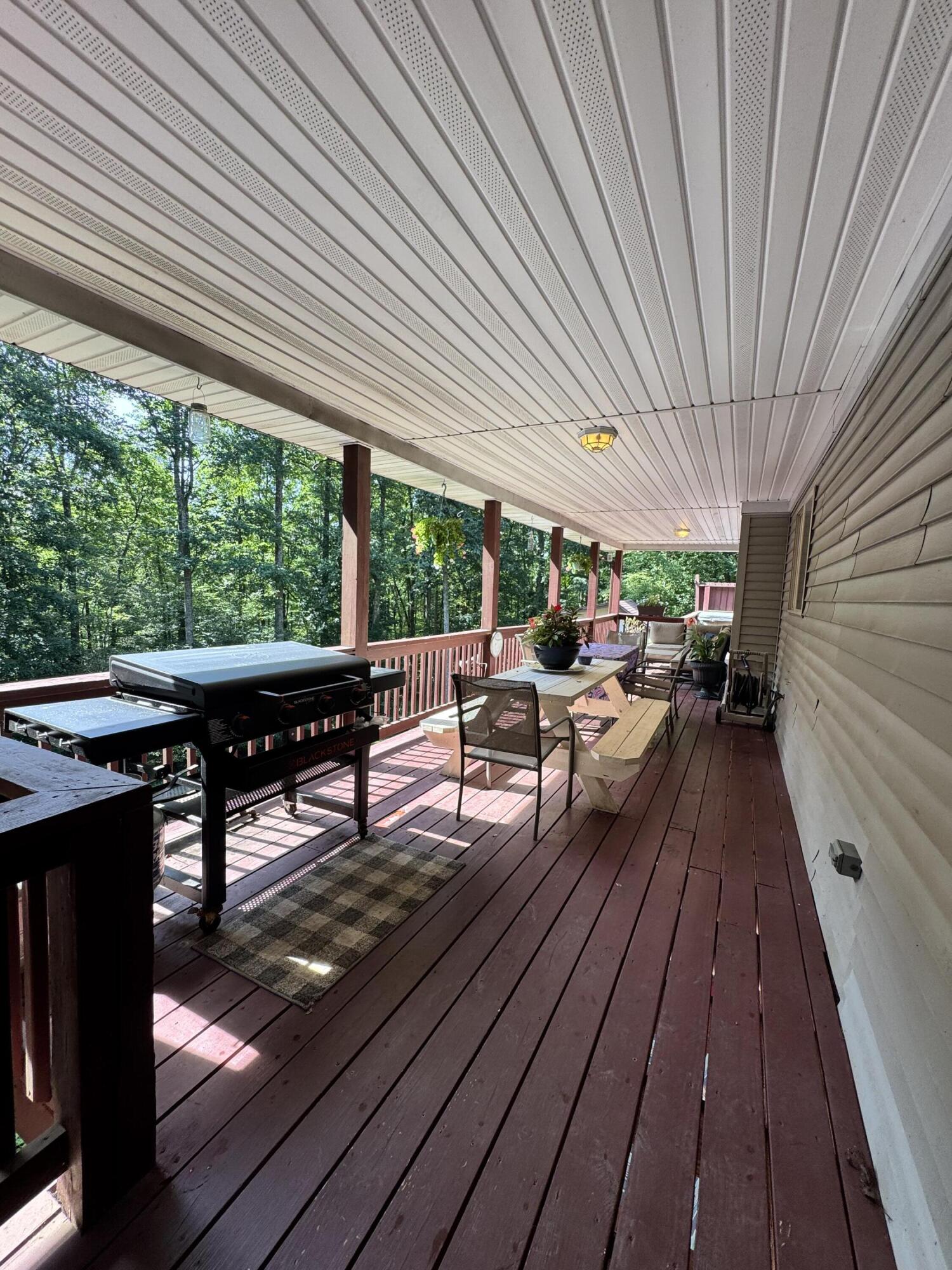 310 Chestnut Hill Rd