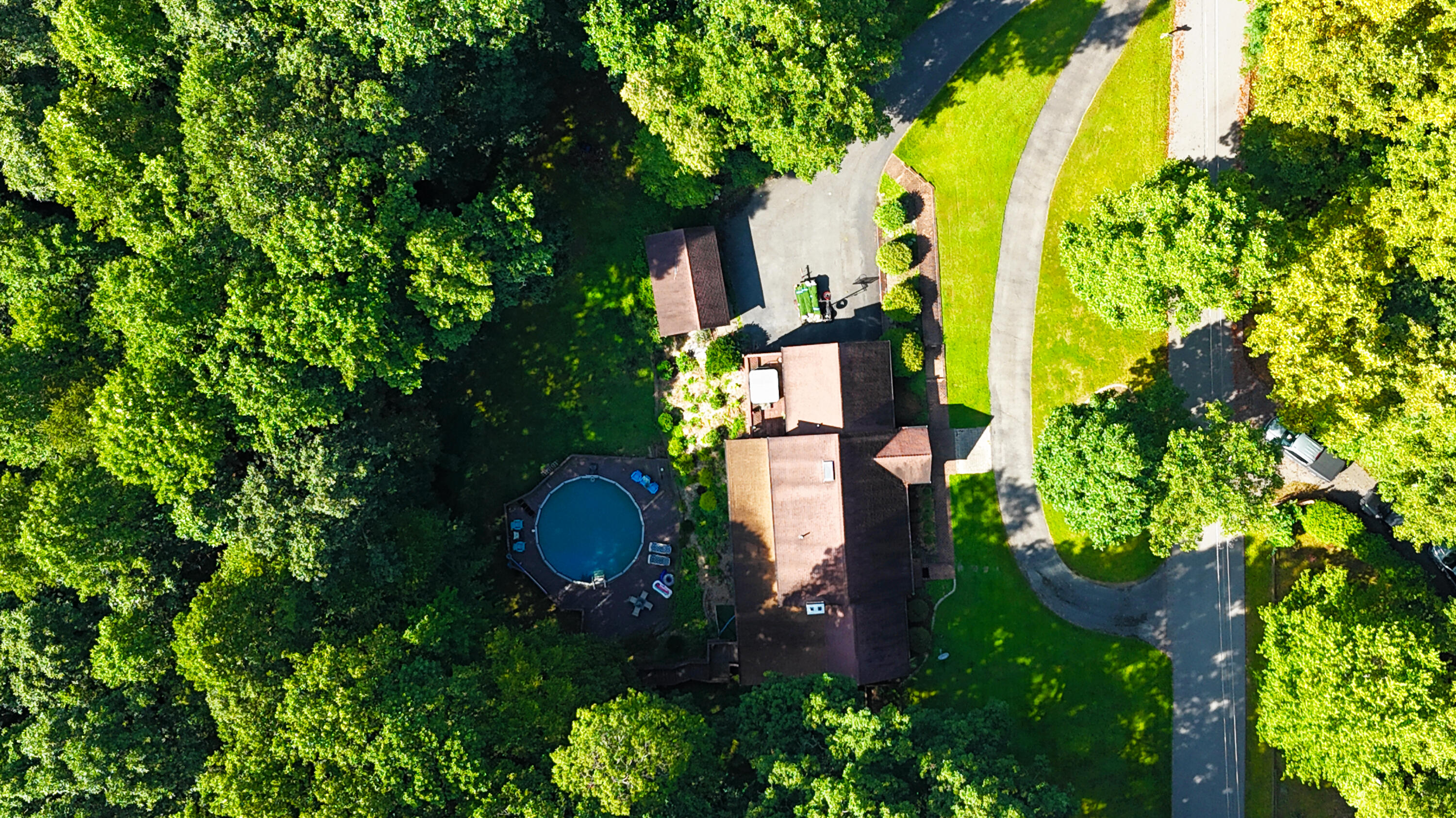 310 Chestnut Hill Rd