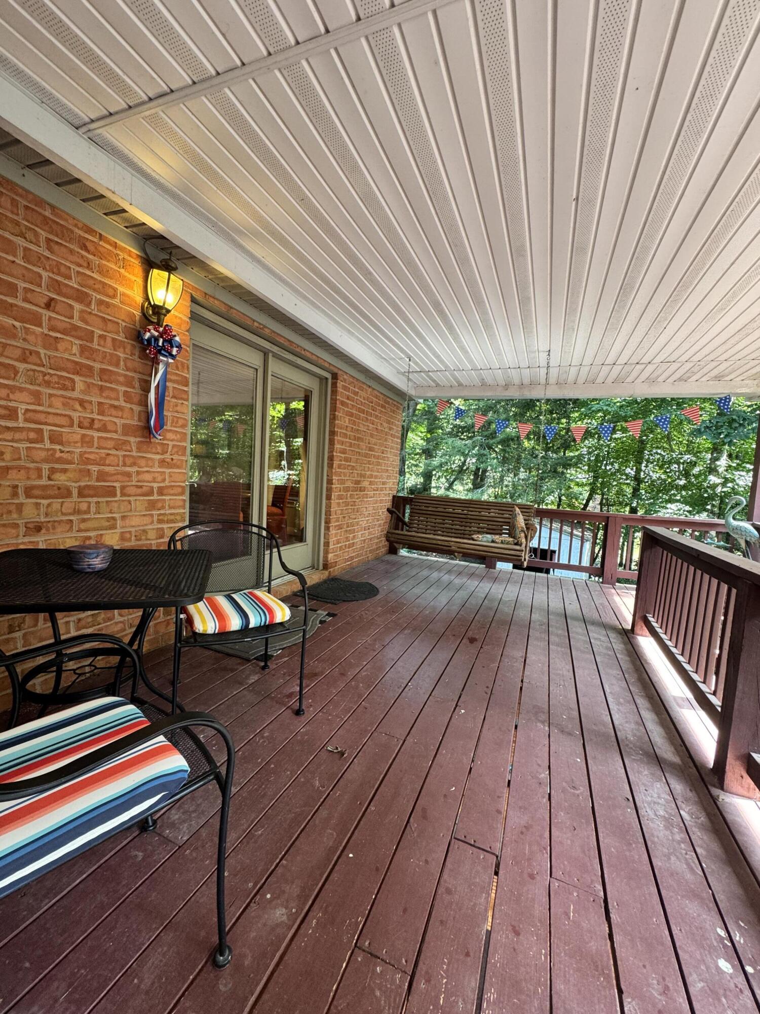 310 Chestnut Hill Rd