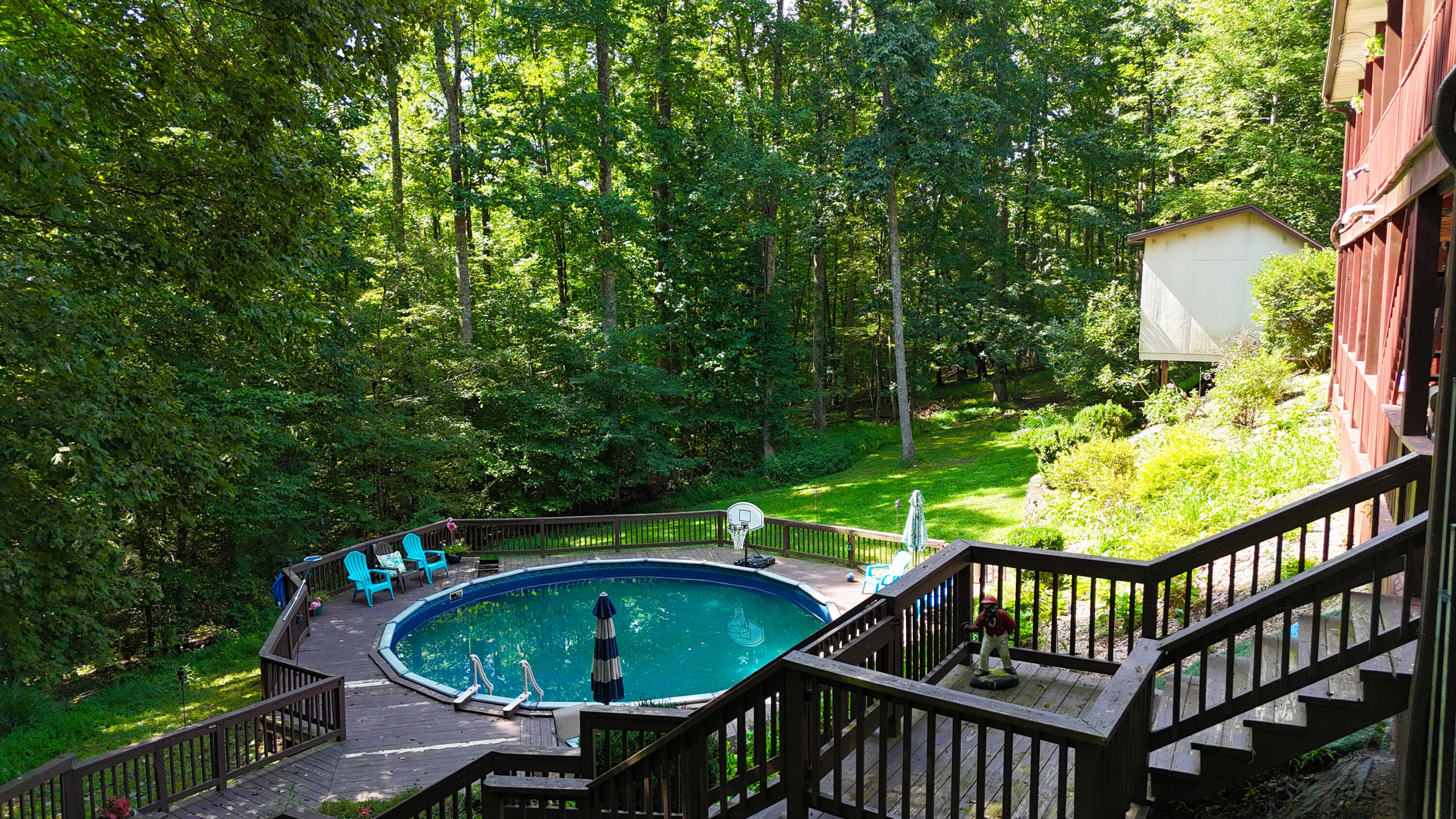 310 Chestnut Hill Rd